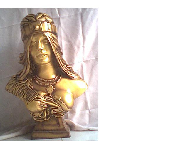 lady bust