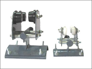 Cable-four wheeler trolly