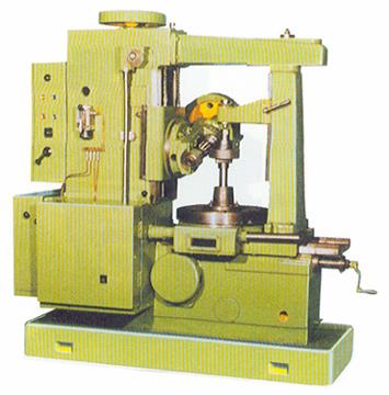 Gear Hobbing Machine