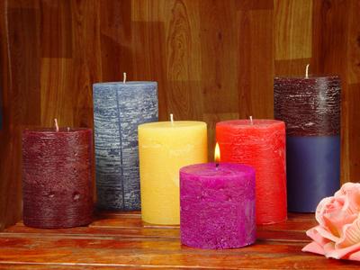Rustic Candles - Natural Wax, Various Sizes, Multicolor | Aromatic Scents, Rustic Charm, Eco-Friendly, Unique Patterns