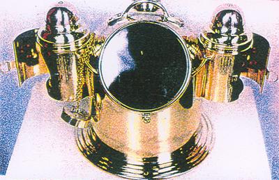 Diving Helmet - Brass/Copper, 1-2m Dimensions, Depth Rating 100-300m | Enhanced Safety, Improved Visibility, Reliable Breathing, Watertight Seal