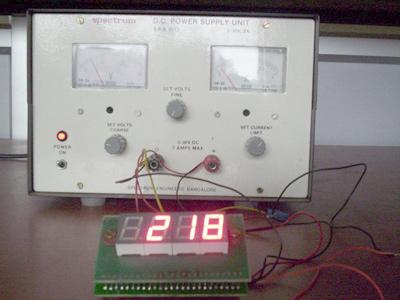 Electronic Moving Display Systems