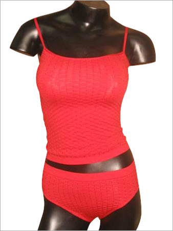 Seamless Beach Wear with Mesh Effect