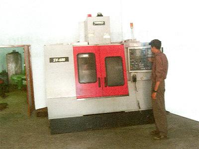 YANG CNC Vertical Machine