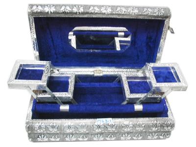 Metal Make-up Box