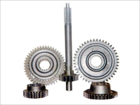 TRANSMISSION GEARS AND SHAFTS OF MASSEY FERGUSON