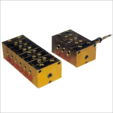 Progressive Lubrication Systems - Brass, Variable Dimensions, Multiple Ports, 100 Bar Pressure | Durable, Reliable, Easy Use, Efficient