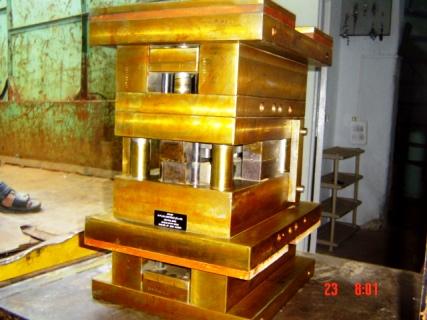 SMC & DMC Compression Mould