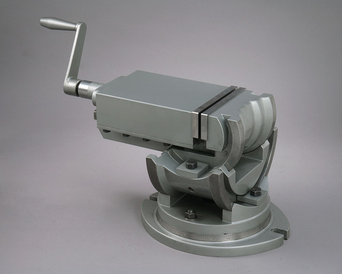 Swivel & Omni Tilting Machine Vice (3 Way)