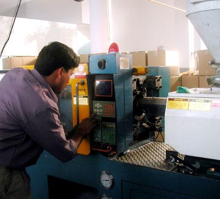 FCS moulding machine