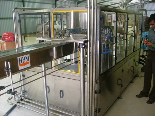 Automatic Rinsing Filling Capping Machine
