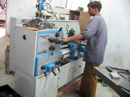 PRESS SHOP