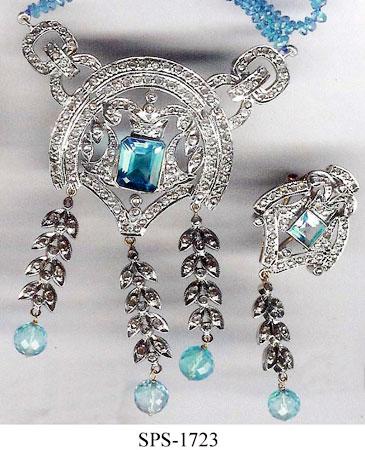 VICTORIAN JEWELLERY