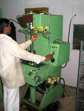 Shoch Absorber Sealing Machine