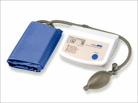 Personal Lines - Upper Arm Blood pressure monitor