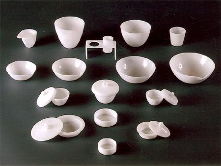 Silica crucible