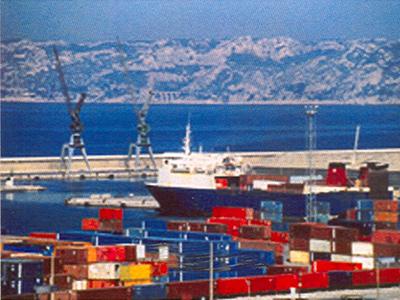 FREIGHT FORWARDERS & SHIPPING AGENTS