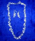 Crystal Stone Chips Necklace