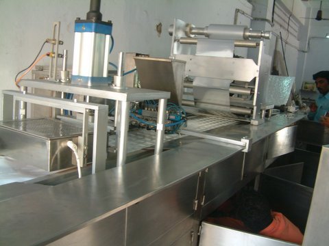 Flat Bed Blister Packing Machine
