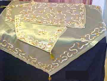 FANCY ORGANZA TABLE
