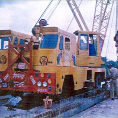 Removal of Steel Grider (DMRC SEELAMPUR SITE)