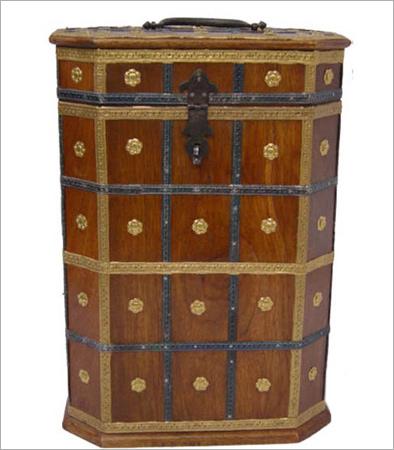Wooden Decorative Items