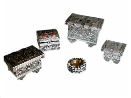 Metal Jewelry Boxes