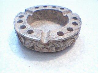 मुलायम पत्थर की नक्काशी की अशट्रे