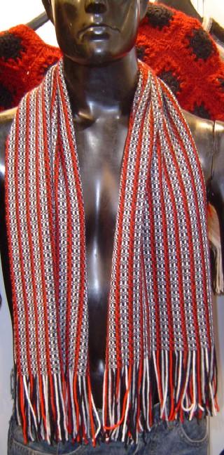 Acro-Wool Knitted Scarve