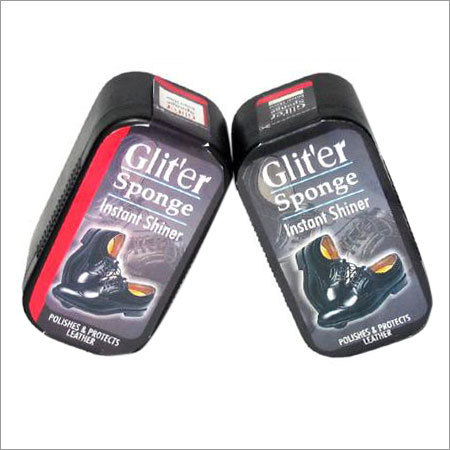 Instant Sponge Shoe Shiner