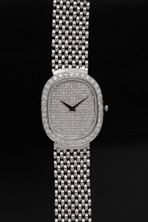 Gent's Watch With Diamond Dial & With Gold Belt