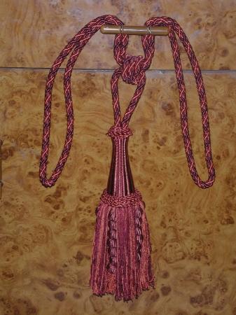 Velvet Tieback