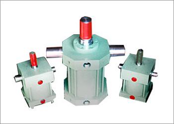 Hydarulic cylinders