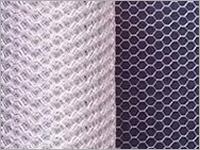 Hexagonal wire netting