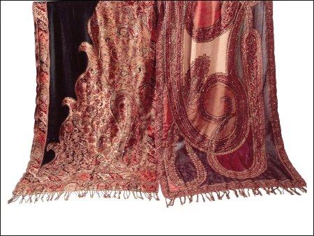 Woolen Jamawar Antique Stole