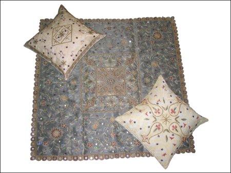 Cushion Covers (Woollen, Acrylic, Beaded, Shaneel, Zari.)