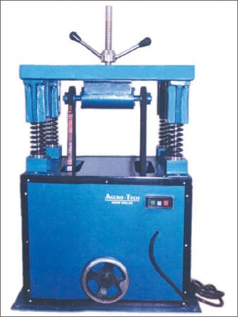 Vibrating Table