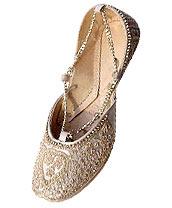 BEADED JUTI
