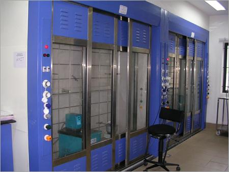 Lab fume cupboards