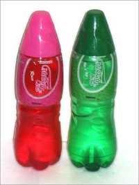 Carbonated Soft Drink Flavors - Pet Plastic, 15x5cm, Green/red Color, Ph 3.5-4.5 | Great Taste, Long Shelf Life, Pure Ingredients, Refreshing