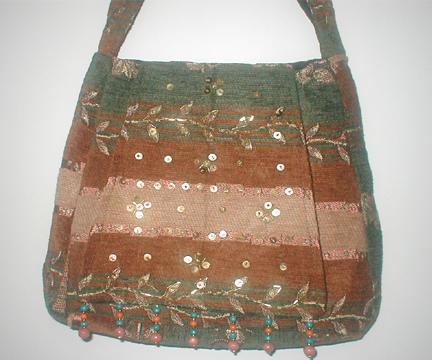 Party bag made of velvet and jute