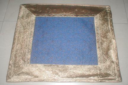 Silk table linen