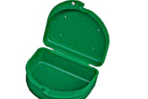 Denture box
