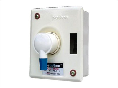 Plug & Socket With Box