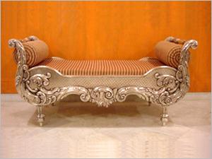 Silver Foiled Roman Satt