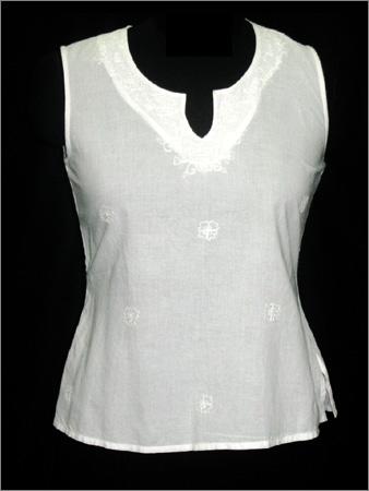 Sleeveless Kurta