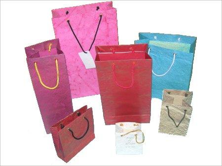 Bags & Luggage - Cotton/Canvas/Synthetic