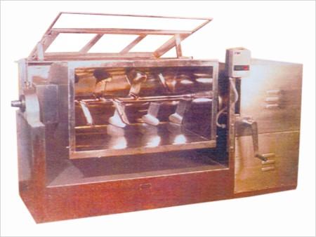 Mass Mixer Machine