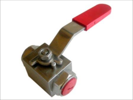 Valves - SS 202 1/8'' to 1'' NPT (F) 4000 PSI Square Body Positive Sealing Half Turn Operation
