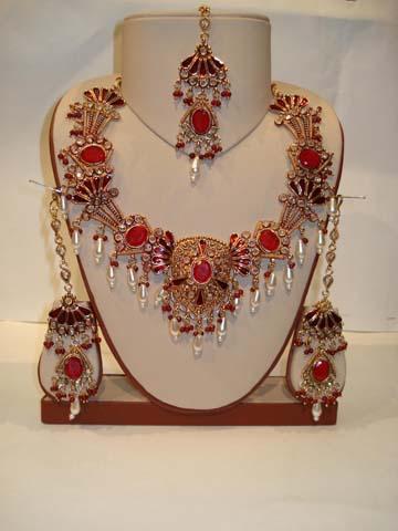 Necklace Set